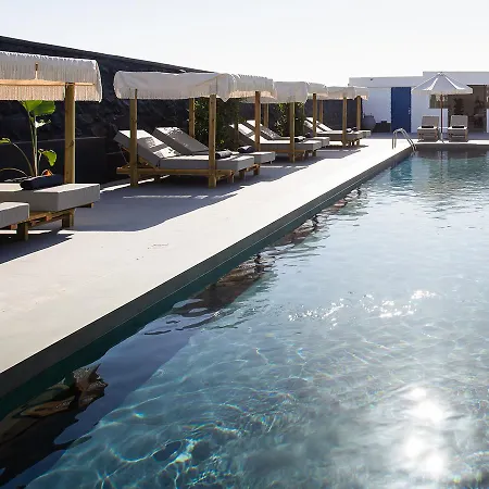 호텔 The Noverian Bios Santorini Boutique