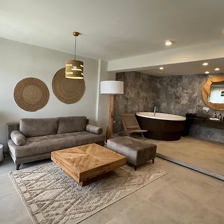 The Noverian Bios Santorini Boutique 5* Fira (Santorini)